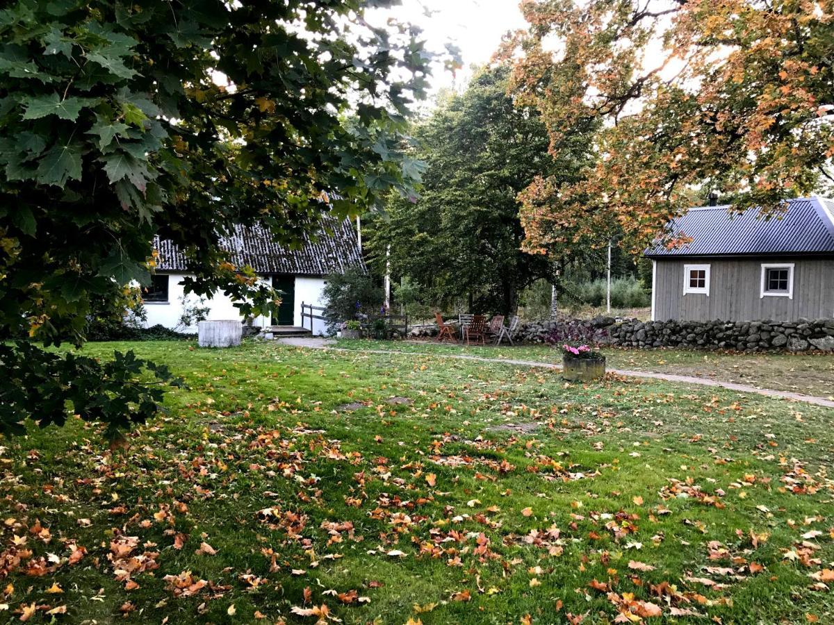 The Old Henhouse Bed and Breakfast Tollarp Eksteriør billede