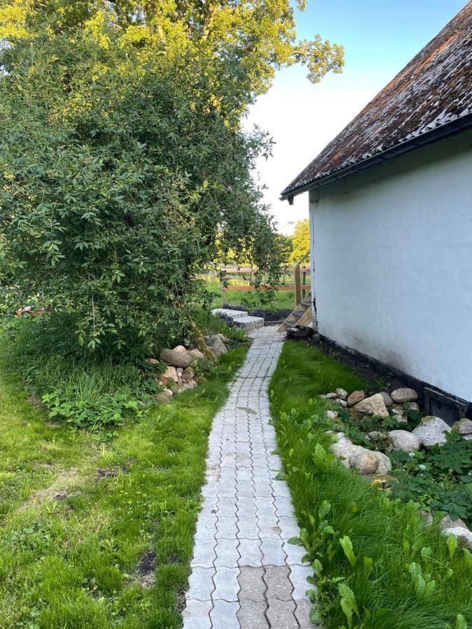 The Old Henhouse Bed and Breakfast Tollarp Eksteriør billede